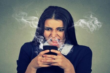 15 Cara Mengatasi HP Android Cepat Panas